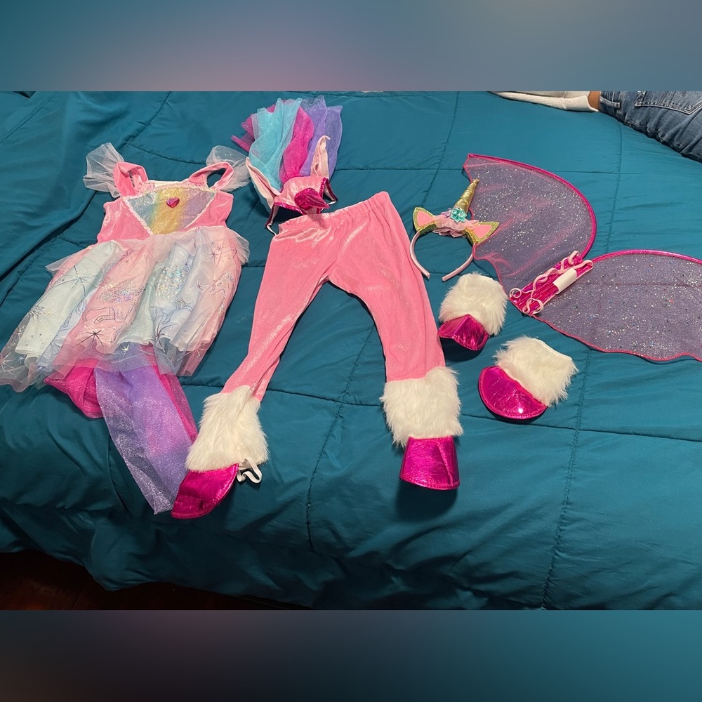 Little girl teetot & co winged unicorn costume 5/6